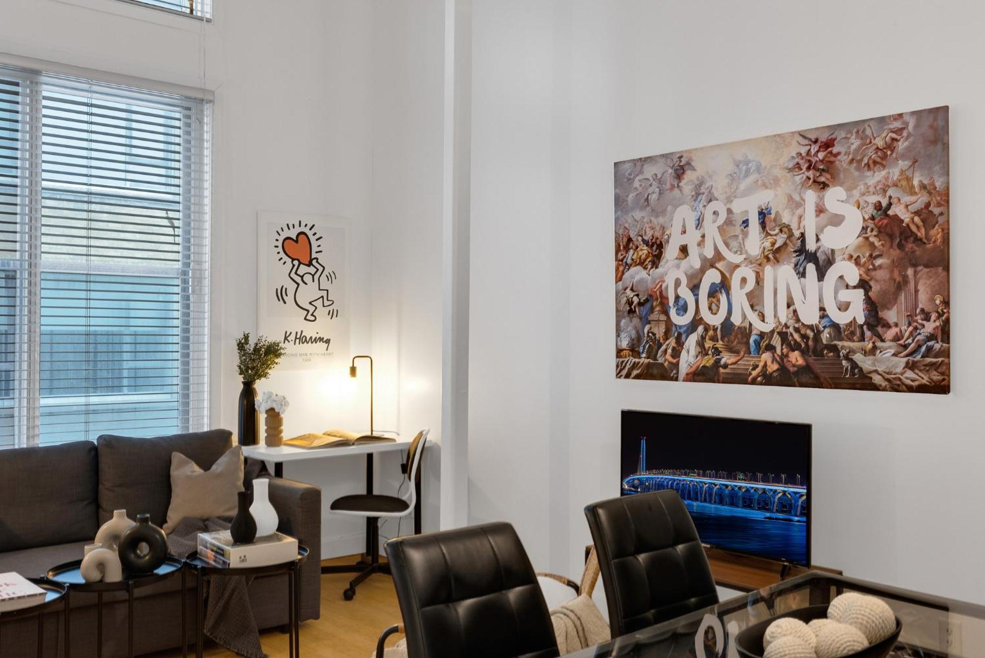Liv Mtl Main Apart otel Montréal Dış mekan fotoğraf